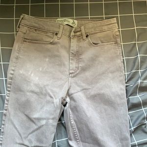 Grey Abercrombie & Fitch skinny jeans